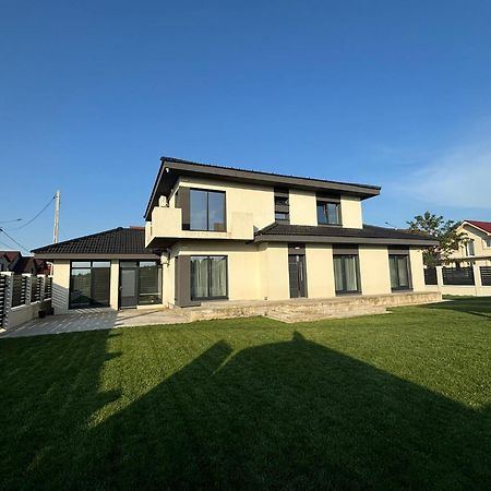 Casira Guesthouse เซนมาร์ติน ภายนอก รูปภาพ