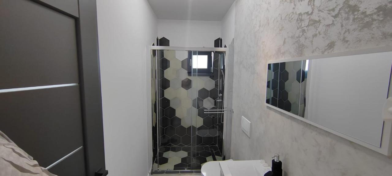 Casira Guesthouse เซนมาร์ติน ภายนอก รูปภาพ