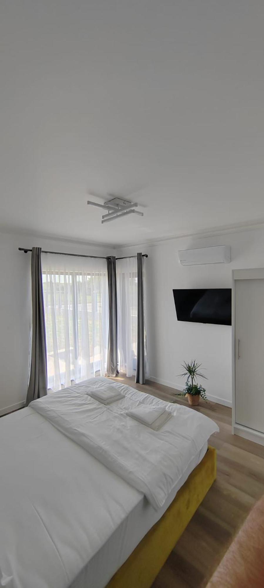 Casira Guesthouse เซนมาร์ติน ภายนอก รูปภาพ
